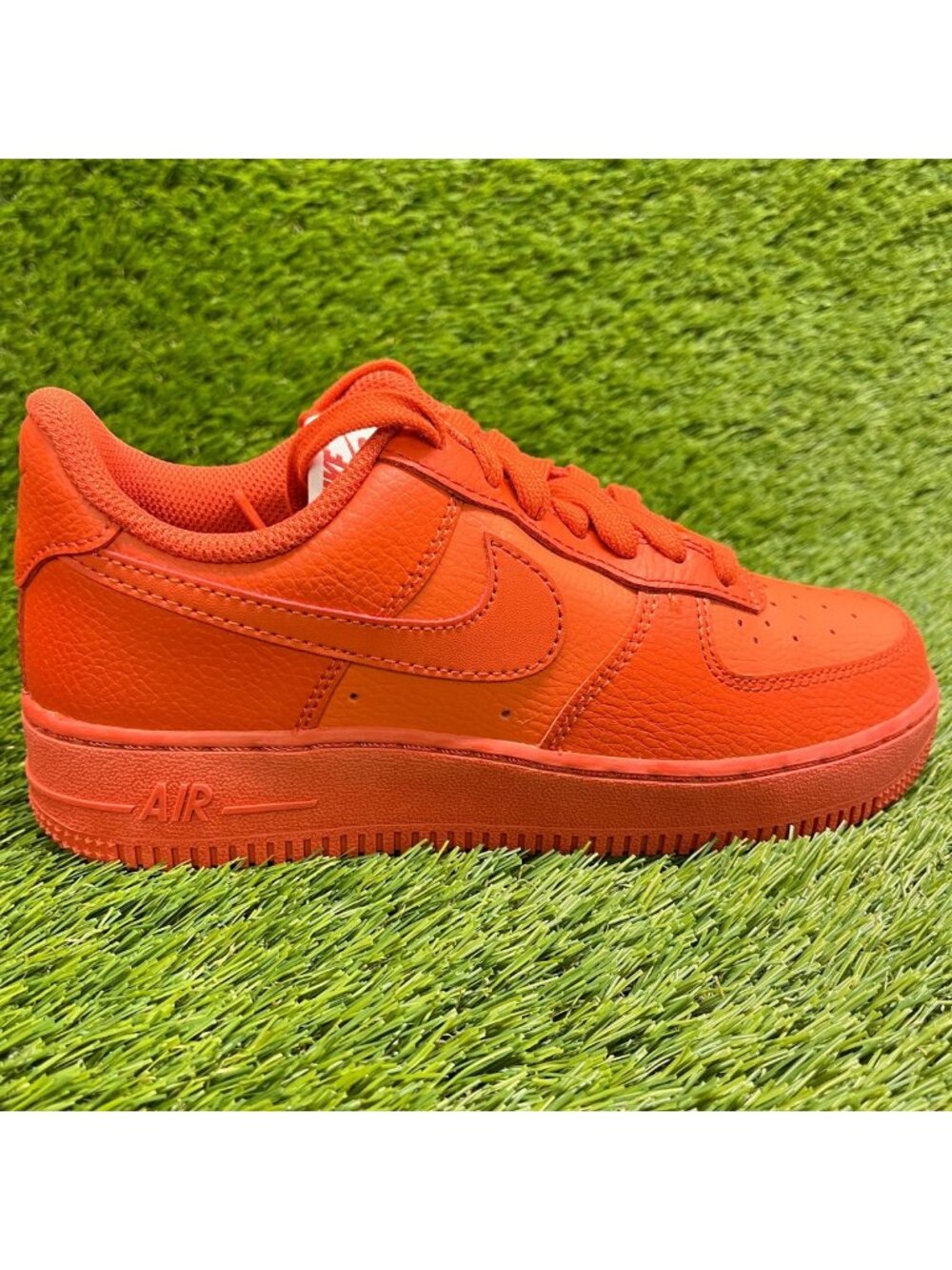 Nike Air Force 1 Low Womens Size 6 Triple Orange Athletic Leather Shoes Sneakers